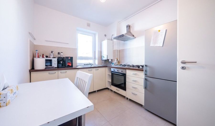 Apartament 2 camere | decomandat Kasper | Parcare si boxa incluse | - Poză 4
