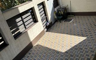 Apartament 4 Camere Pe 3 Niveluri+Curte 40 mp2 , Metrou Crangasi , Particular - Poză 2