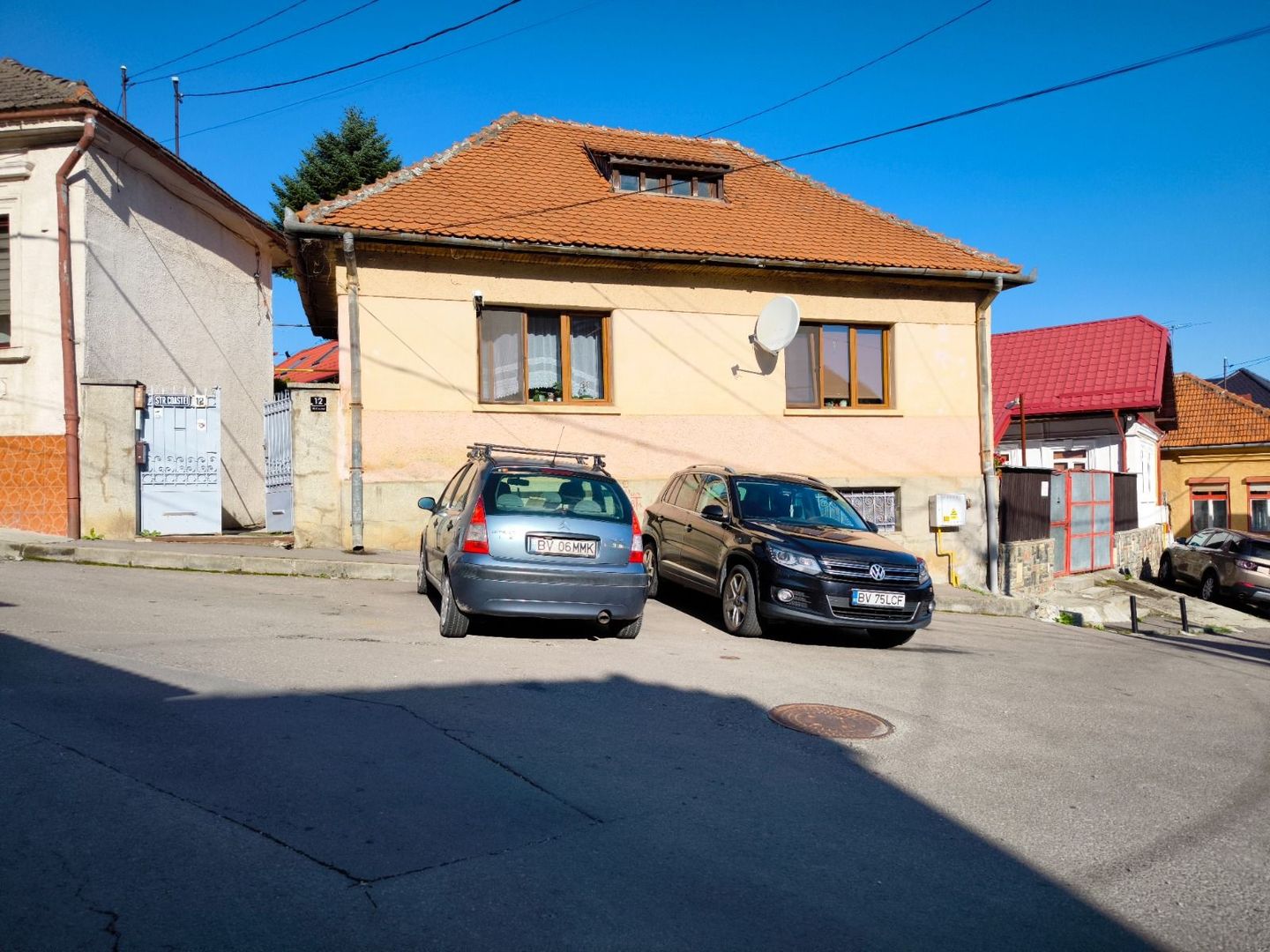 Corp de Casa de Vanzare - Poză 1