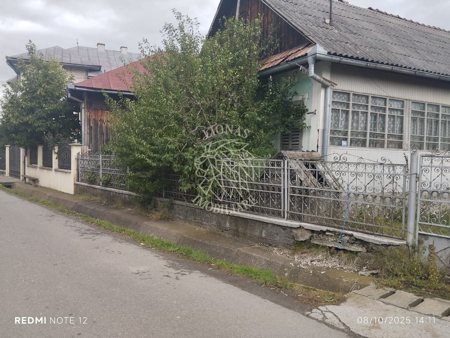 Teren intravilan 2500 mp-utilitati-ideal casa-Mijlocenii Bargaului - Poză 1