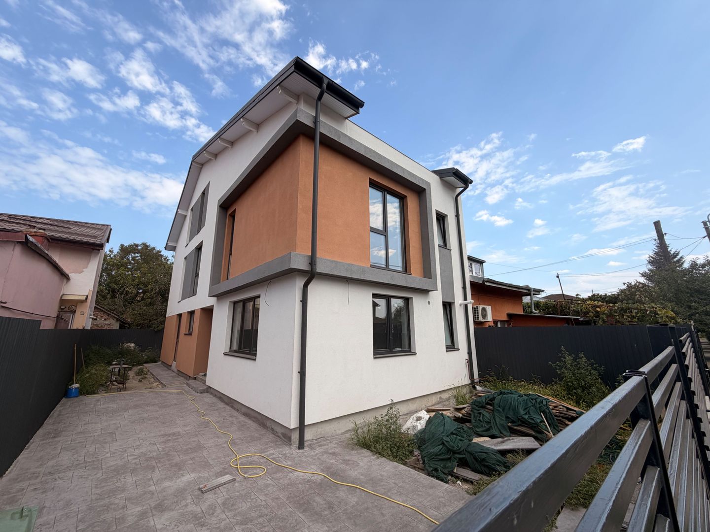 VILA | CONSTRUCTIE 2026 | LOC DE PARCARE - Poză 1