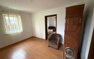 Casă de vânzare | Dornești | Zonă centrală - Poză 3