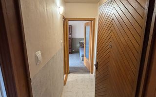 1 camera, etajul 3/4, zona Lipovei, - Poză 2