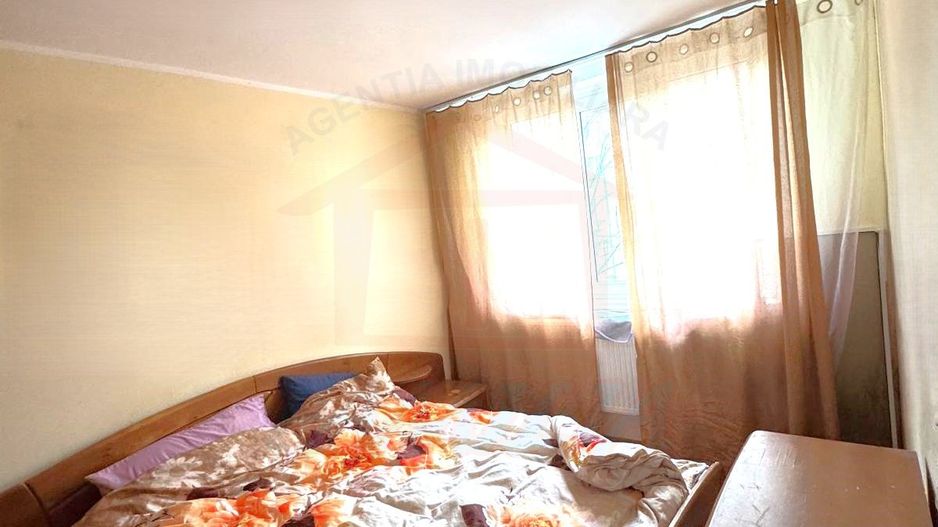 52.5oo euro, NEGOCIABIL, 3 camere, etaj 3 Micro19 - Poză 6