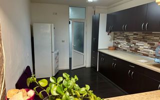 Apartament 3 Camere Decomandat – CUG - 430 EURO - Poză 1