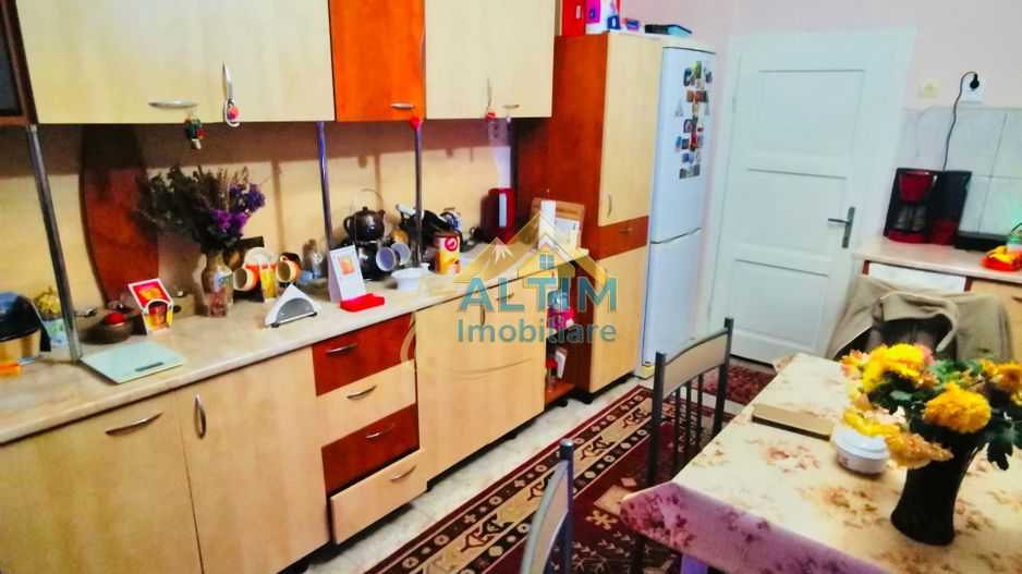 Casă de vânzare in Brașov, Stupini, 4 camere si teren de 1891mp - Poză 7