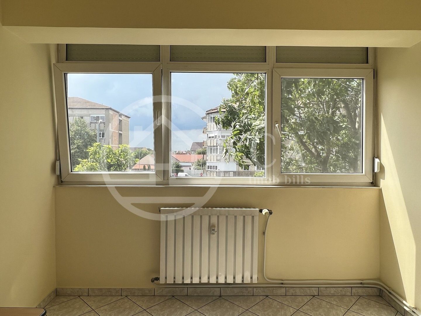 Apartament cu 3 camere de inchiriat Calea Aradului Oradea - Poză 6