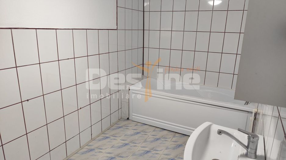 Casa  Sala Sporturilor Olimpia 253 mp., 15ml deschidere! - Poză 11