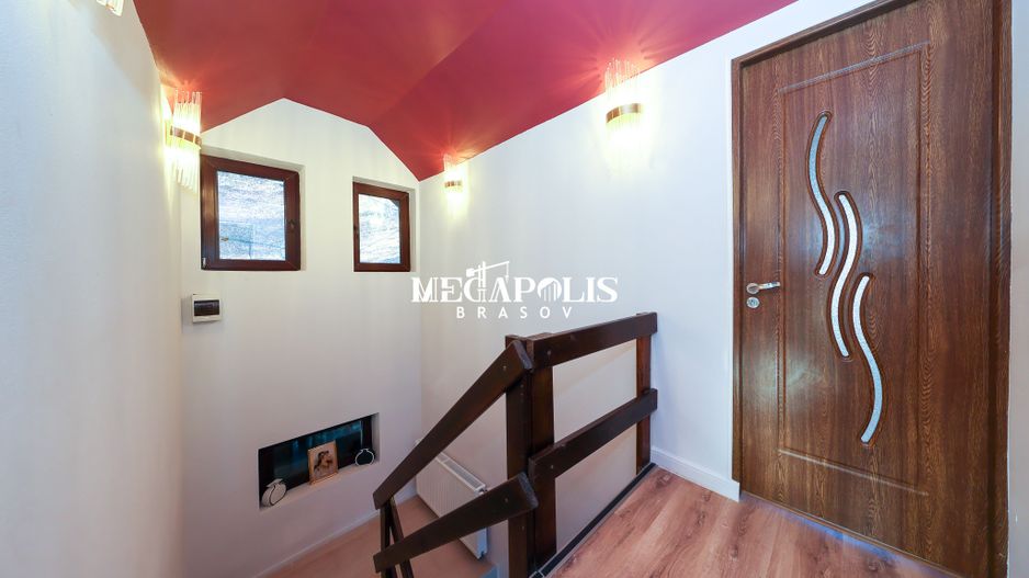 Pensiune/Vilă de vânzare în Bran | 8 camere | 180 mp - Poză 37
