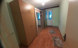 APARTAMENT 3 CAMERE ETAJ 2 ROTUNDA  CAMPULUNG - Poză 6