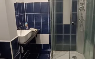 Apartament renovat 3 camere 66 mp utili 2 balcoane 2 bai zona Turnisor - Poză 11