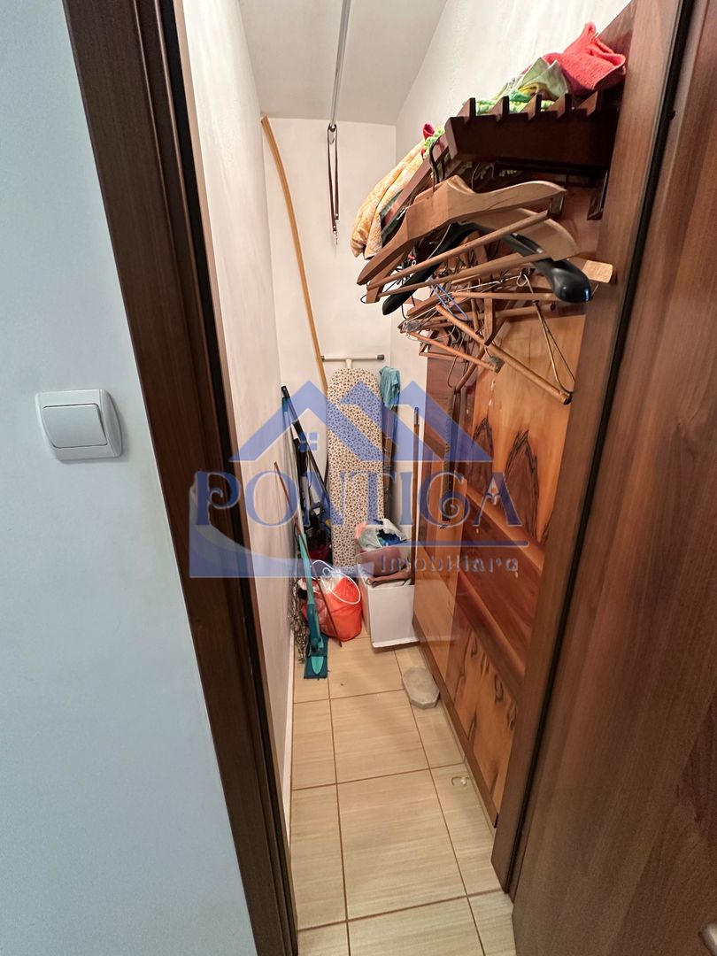 Apartament 2 camere decomandat | Tomis 2 – Vedere către Parcul Tomis - Poză 7