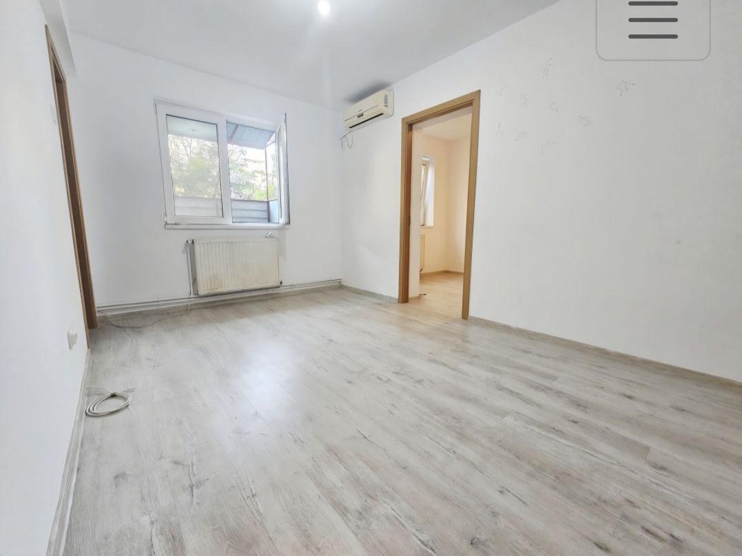 apartament 3 camere Mall Vitan renovat centrala proprie, metrou - Poză 1