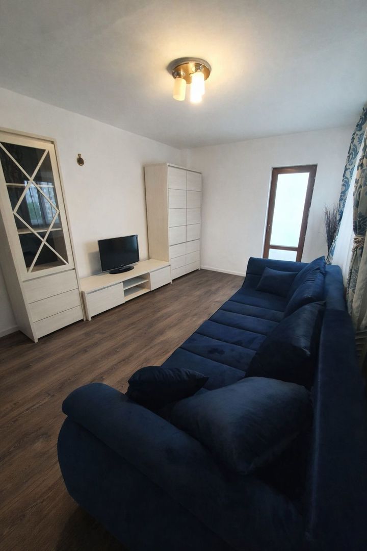 Garsoniera Auchan Drumul Taberei - Poză 1