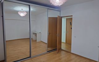 Apartament 4 camere de închiriat Bulevardul Libertății – 100 mp | decomandat - Poză 3
