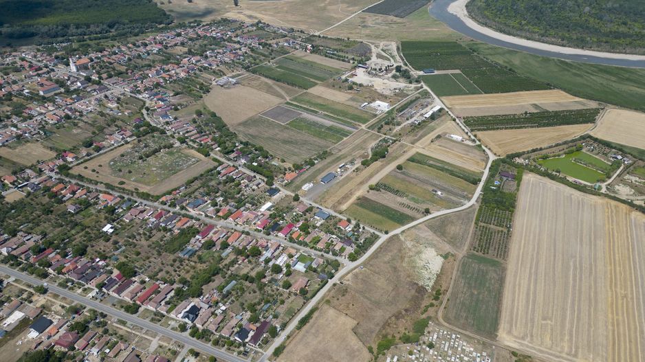 Teren intravilan 6.005 mp in Zădăreni - Poză 12