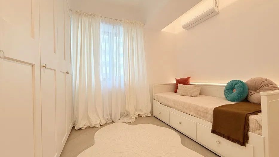 For Rent Spacious 3-Room Apartment | 85 sqm | Cortina North | Parking - Poză 6
