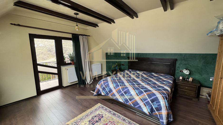 VILA 5 CAMERE 246 MP TEREN 817 MP CÂMPULUNG, 0 COMISION CUMPARATOR - Poză 18