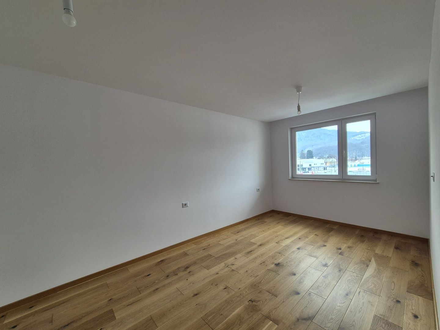 URBAN PLAZA, bloc nou, orientare vestică, apartament la cheie - Poză 4