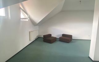 Casa de vânzare/închiriere zona Lunei - Poză 20