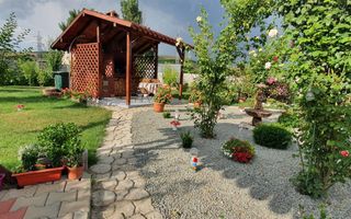 Casa 10 camere, 1000 mp teren, la asfalt, Barabant - Poză 4