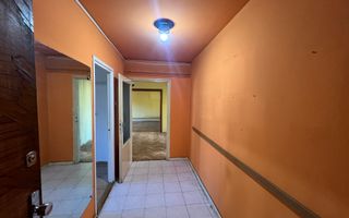 3 Camere Decomandat Central –90mp | Vizibilitate Excelentă | Potențial - Poză 7