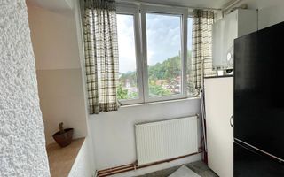 Garsoniera cocheta, mobilata si utilata - zona Grivitei - Poză 8