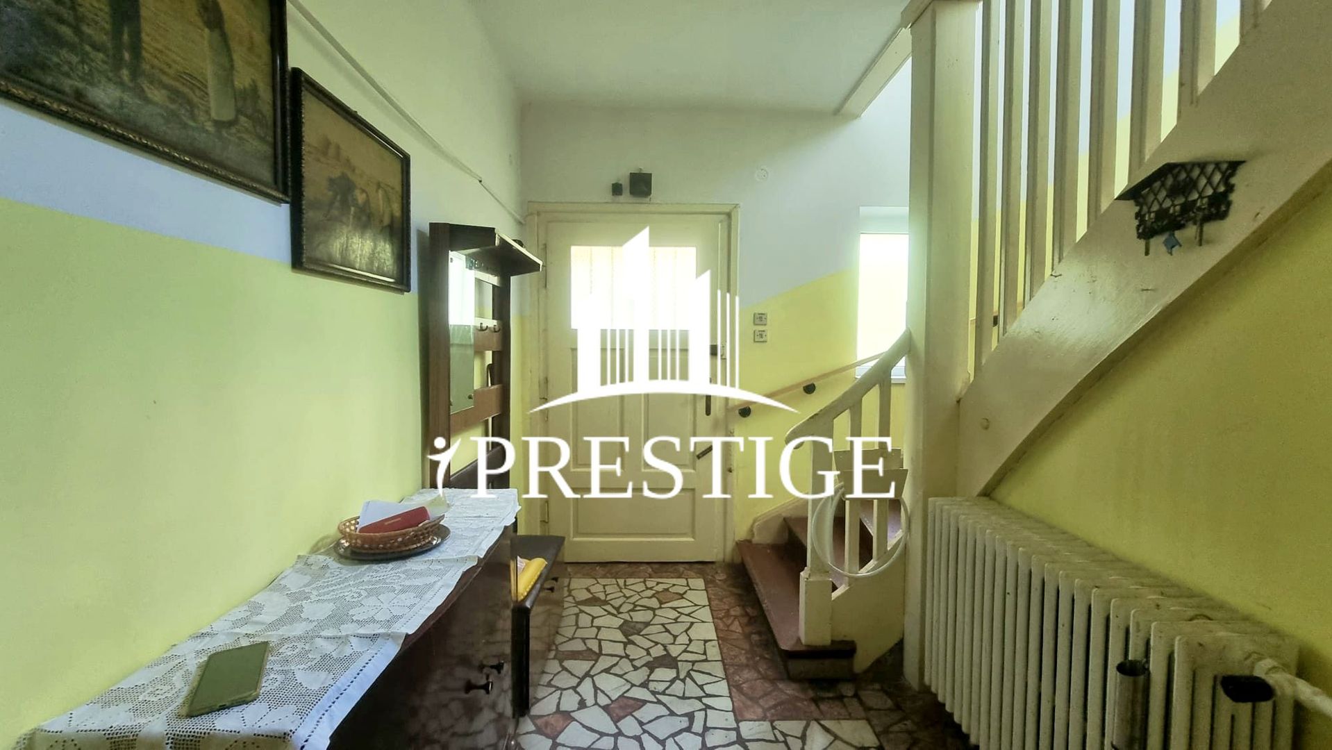 CASĂ INDIVIDUALĂ DE VÂNZARE S+P+E, 2 GARAJE, 777MP TEREN, ULTRACENTRAL - Poză 10