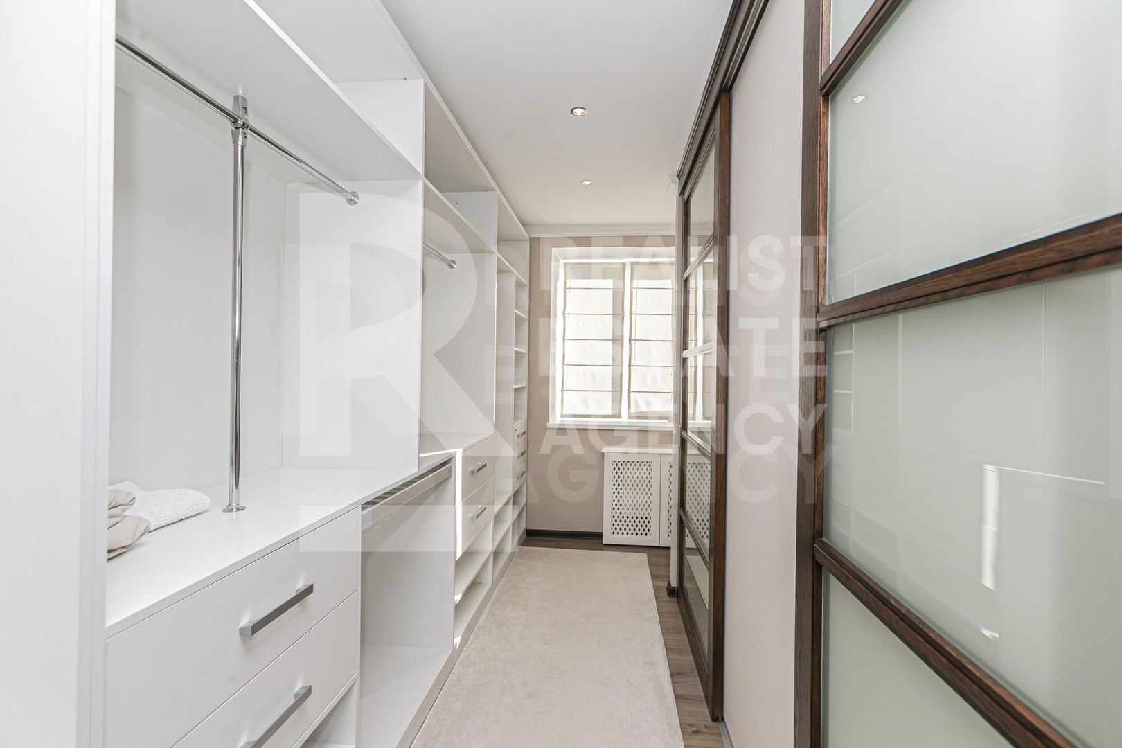 Chirie, apartament, 3 camere, strada Mitropolit Petru Movilă, Centru - Poză 9