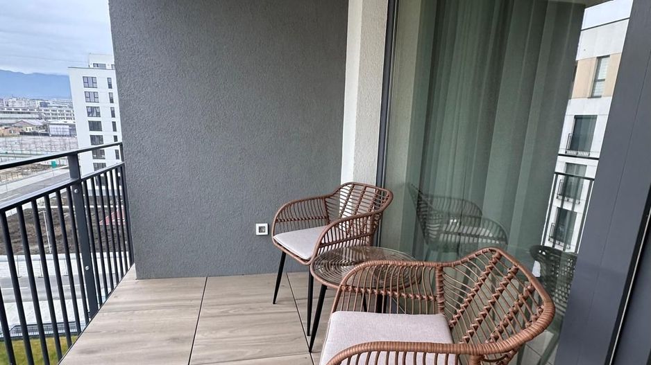 Apartament lux cu 2 camere de închiriat - zona Coresi - Poză 11