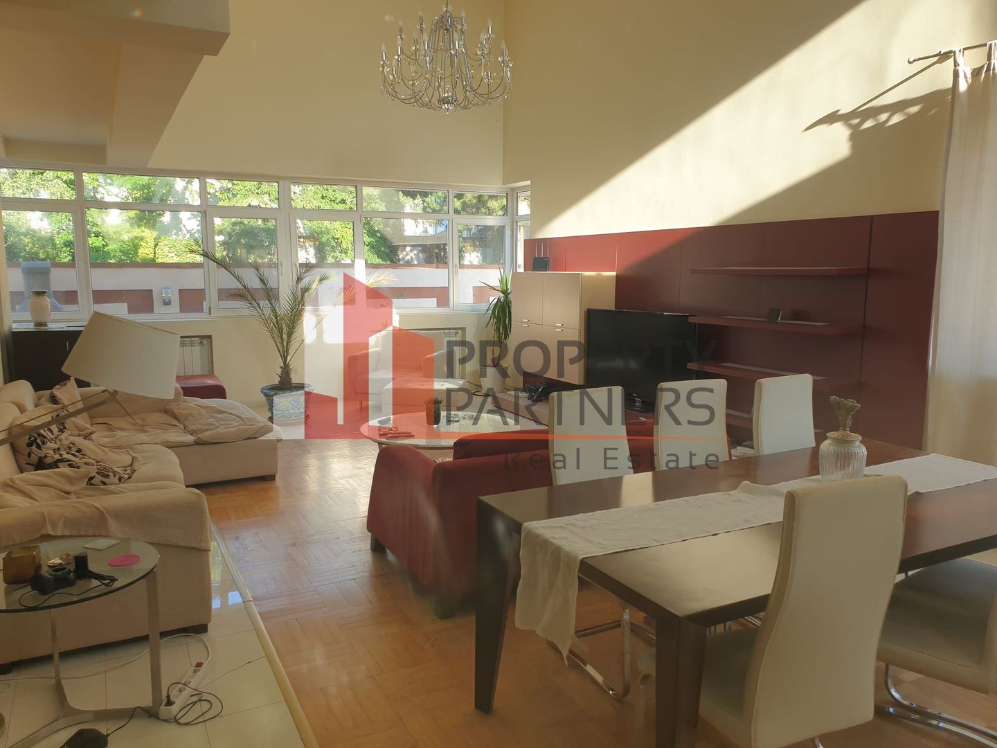 Vila langa British School - Poză 2