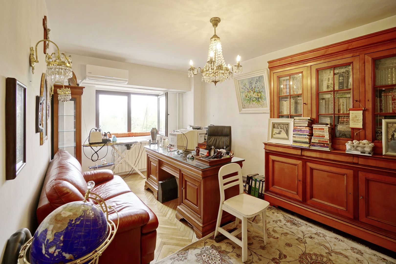 Apartament 5 camere in Piata Victoriei,bloc 1995 - Poză 15