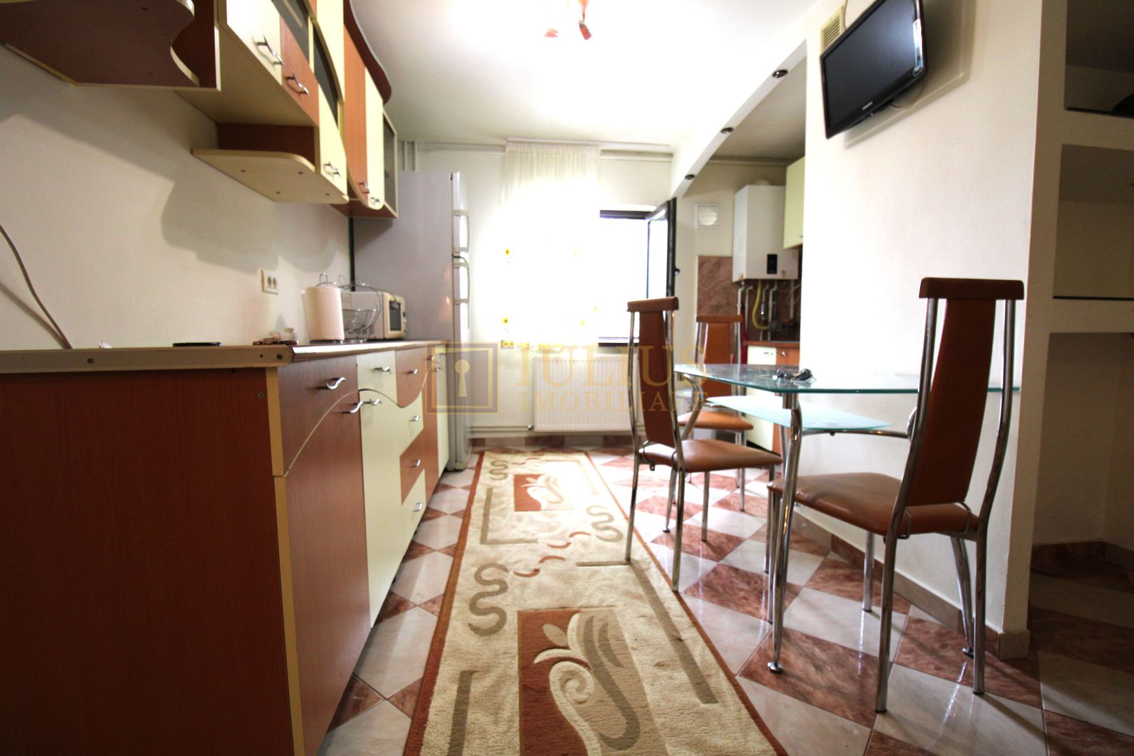 Apartament cu 2 camere in zona Bucovina - Poză 7