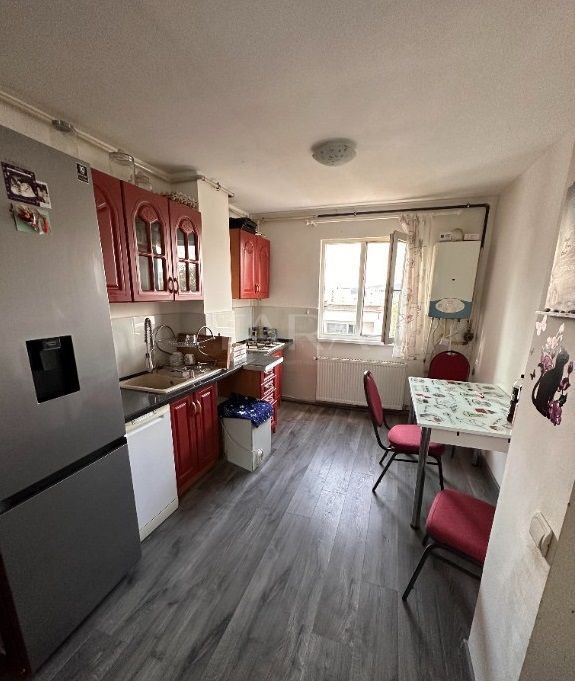 Vânzare Apartament 4 Camere în Mănăștur, Zona Complex Nora. - Poză 2