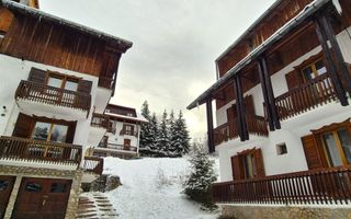 Comision 0 - Apartament în vilă, spațios, priveliște spre cabana Postăvaru - Poză 3