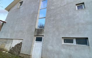 Casa 220 mp-teren 4000 mp-ideal Pensiune-garaj-Bistrita Bargaului