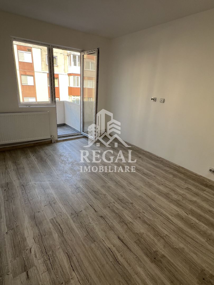 Apartament 2 camere, Micro 5/2 – etaj 2 - 38 mp - accept schimb - Poză 1