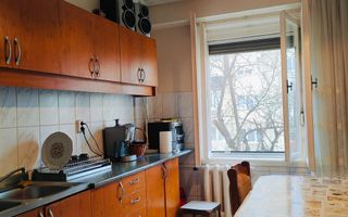 Apartament 3 camere pe Stefan Cel Mare - Poză 2