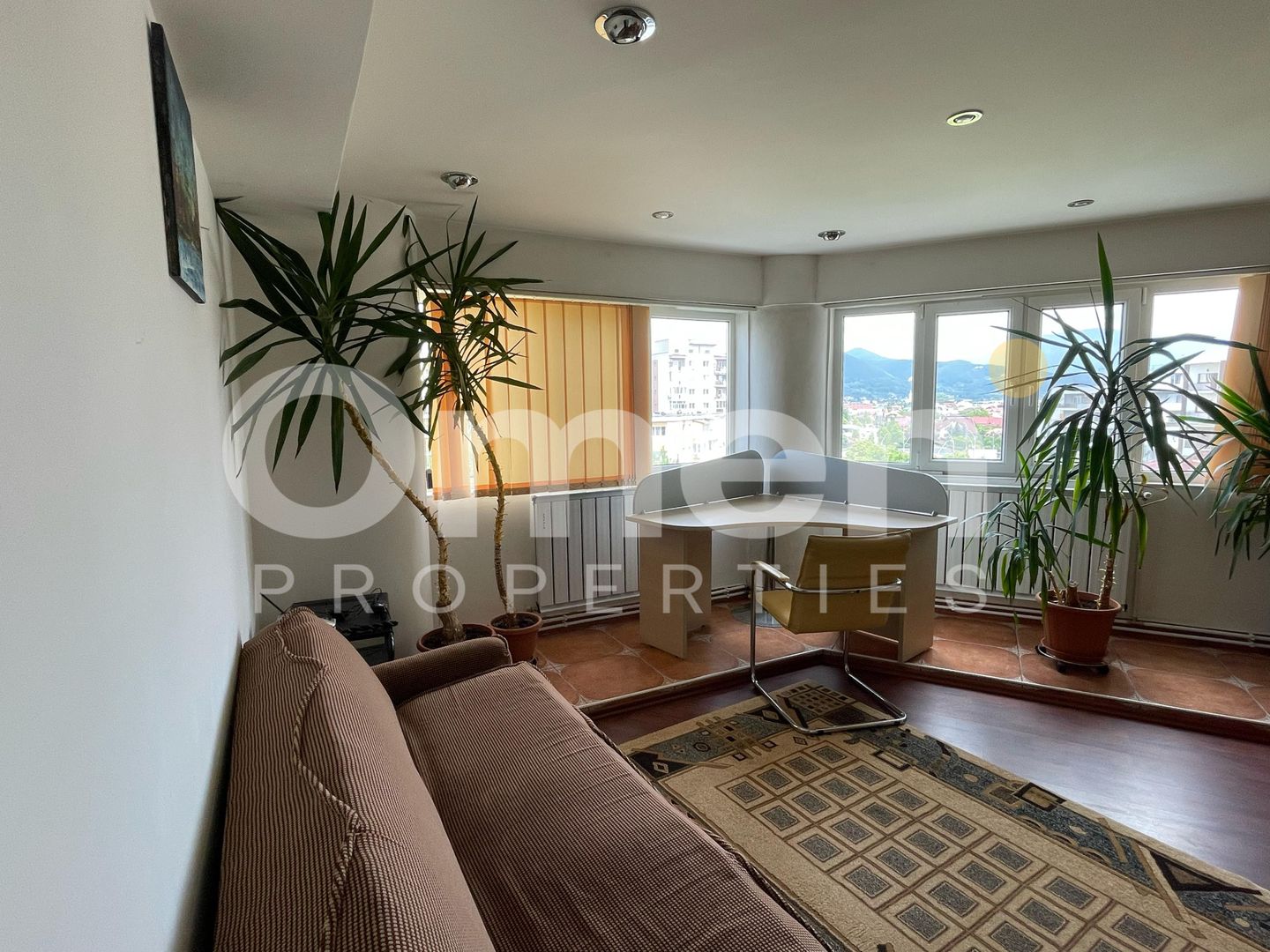 Apartament 4 camere de vănzare zona Vasile Alecsandri - Poză 3