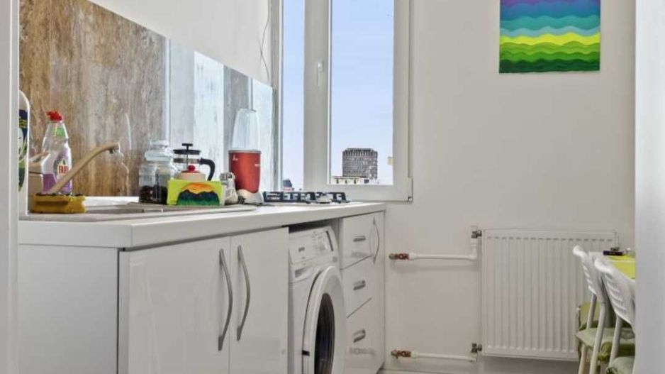 Studio Piata Romana, renovat complet, vedere panoramică dublă - Poză 7