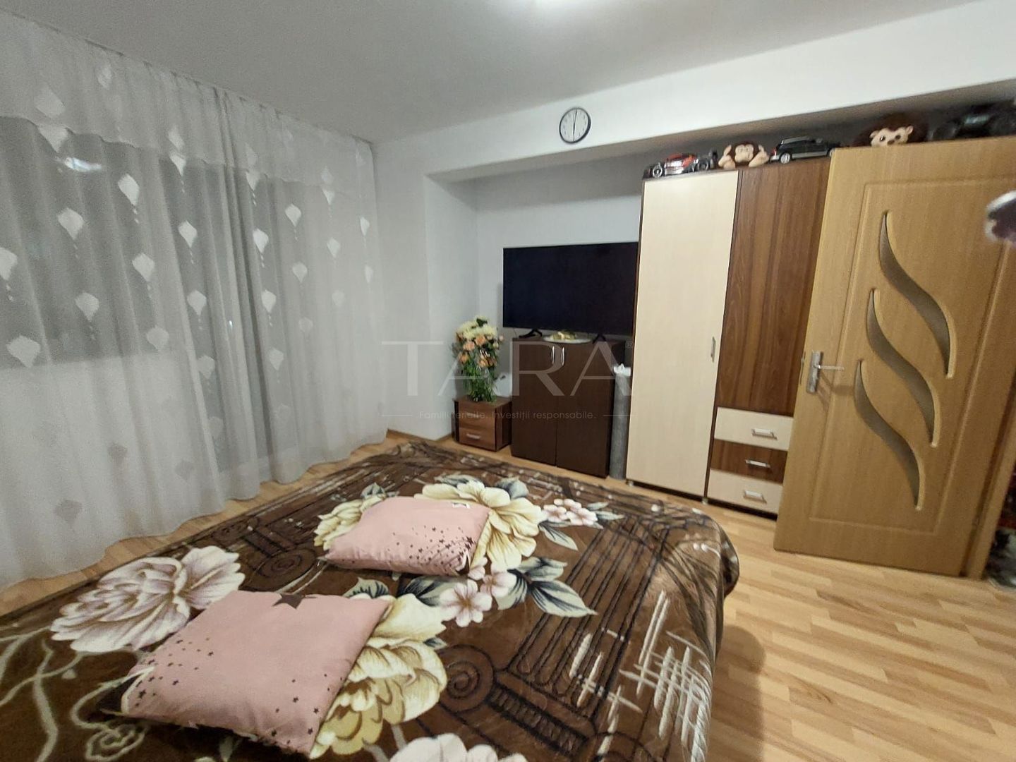 Apartament cu 3 camere de vânzare în zona Luxor - Poză 11