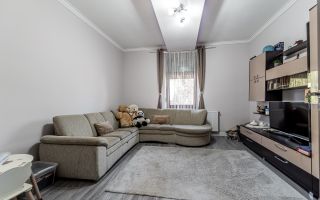 Casa renovata 4 camere - Sanicolau Mic - COMISION 0 - Poză 3
