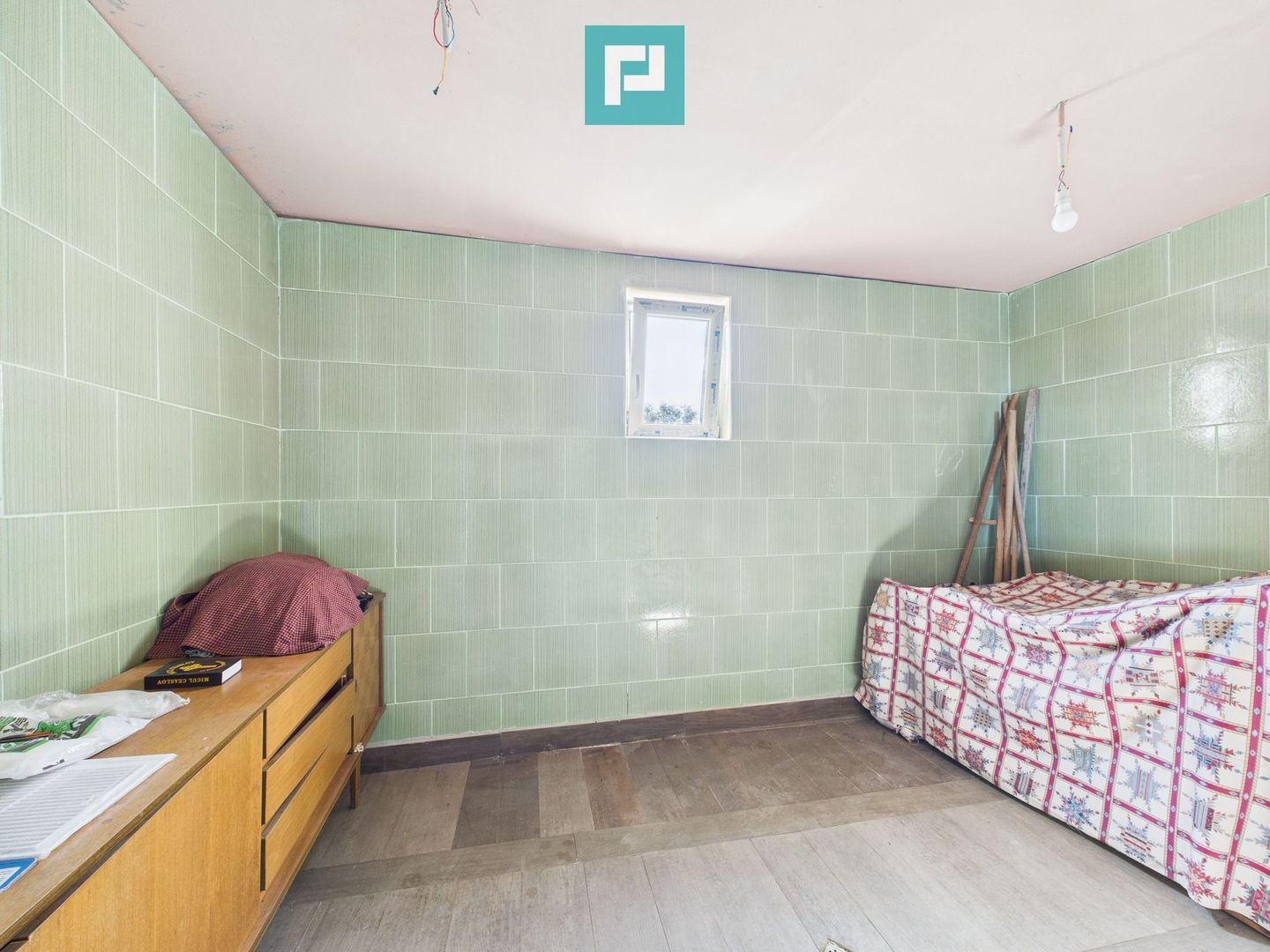 Casă P+E în Dudeștii Noi - Poză 9