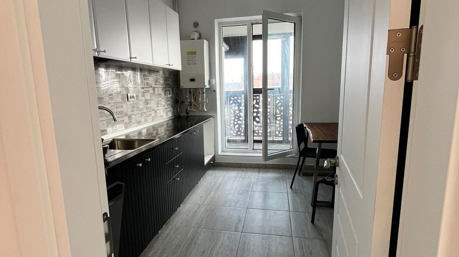 3 cam, Rebreanu, bloc nou, încălzire pardoseala, parcare inclusa, lux! - Poză 13