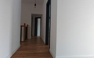 Casă modernă și spațioasă de închiriat în cartierul Gușterița - Poză 16