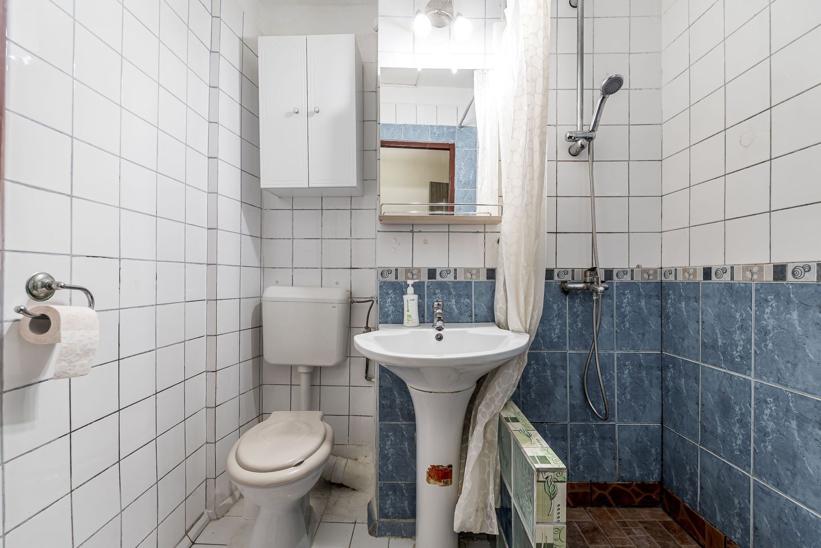 Apartament cu 3 camere, etaj 1 + loc de parcare pe Aleea Predeal - Poză 10