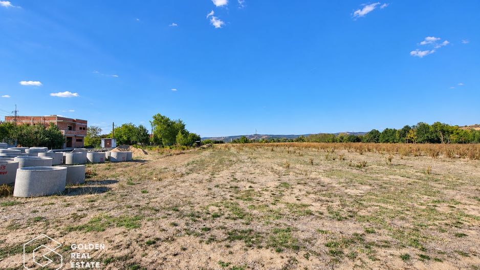 Teren Intravilan, 7000 mp, oras Lipova - Poză 4