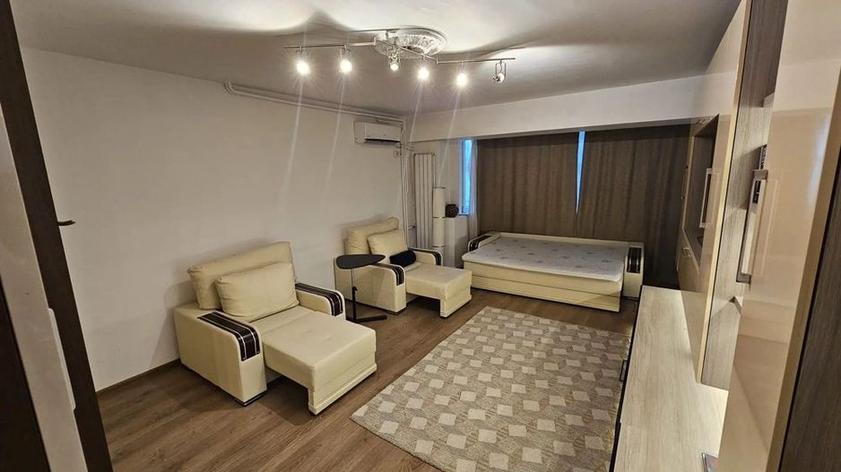 Închiriez garsonieră modernă, în zona Nerva Traian - Unirii - Poză 2