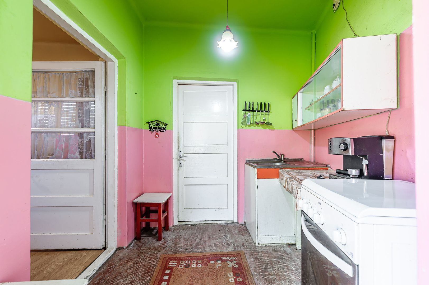 VANDUT! Casă  în Grădiște - Poză 12