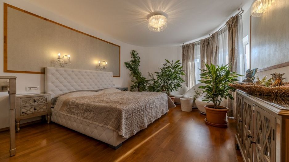 Casa individuala  - vedere spre padure - Parcul Sub Arini - Poză 31